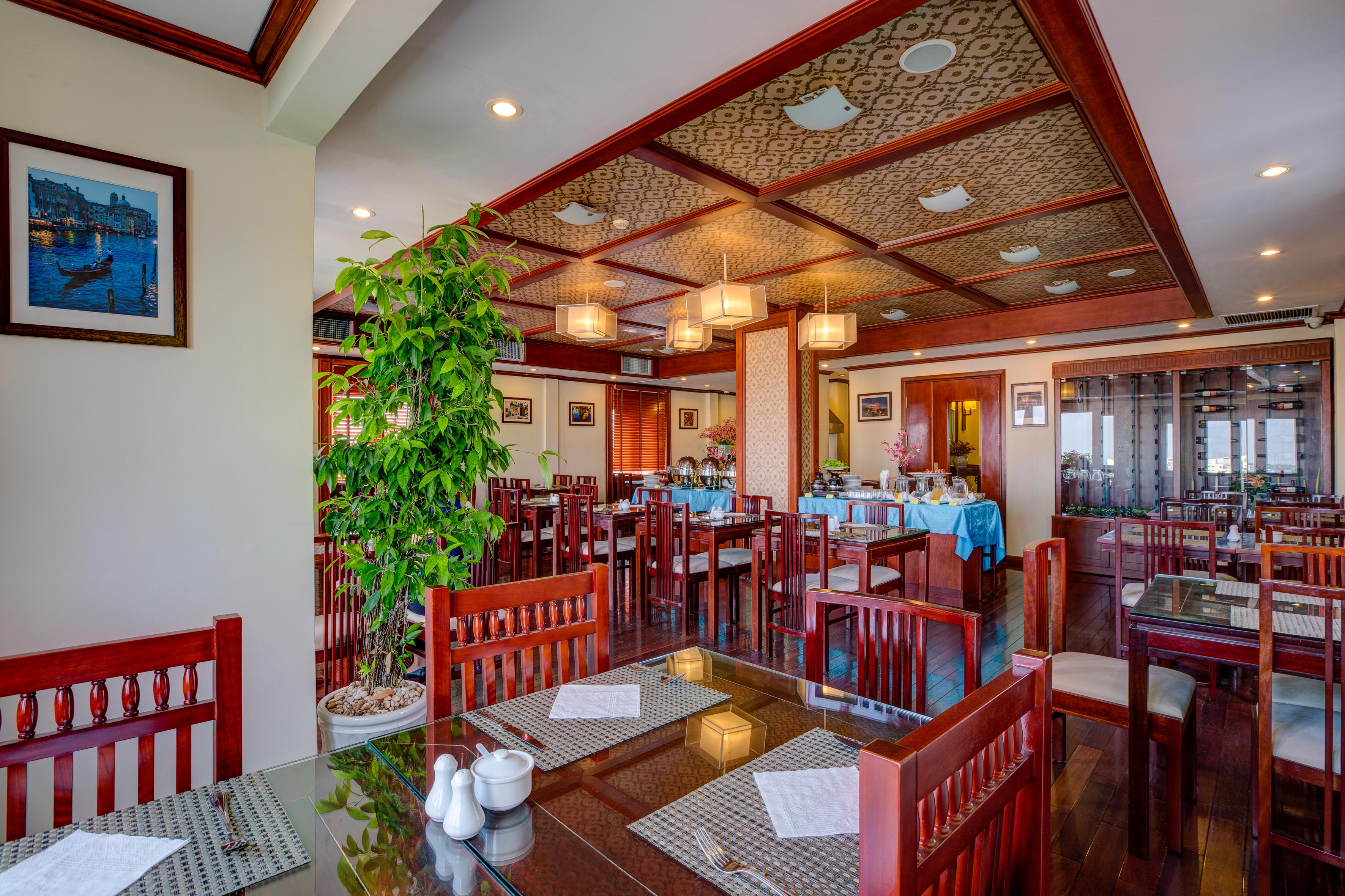 Quoc Hoa Premier Hotel Ханой Экстерьер фото