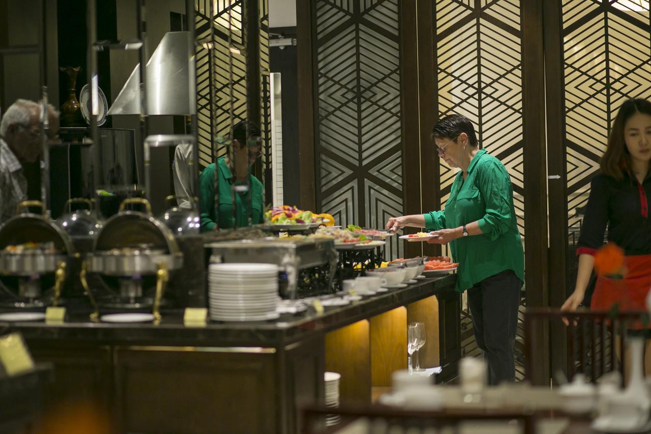 Quoc Hoa Premier Hotel Ханой Экстерьер фото